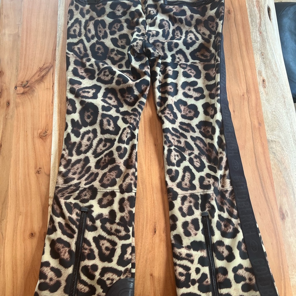 Leopard Print Pants with Zipper Details